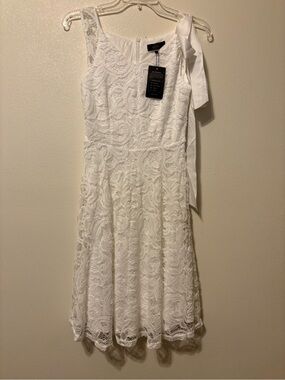 Sleeveless White Lace A-Line Dress with Satin waist belt